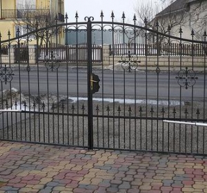 FIER FORJAT BOTOSANI - AUTOMATIZARI PORTI